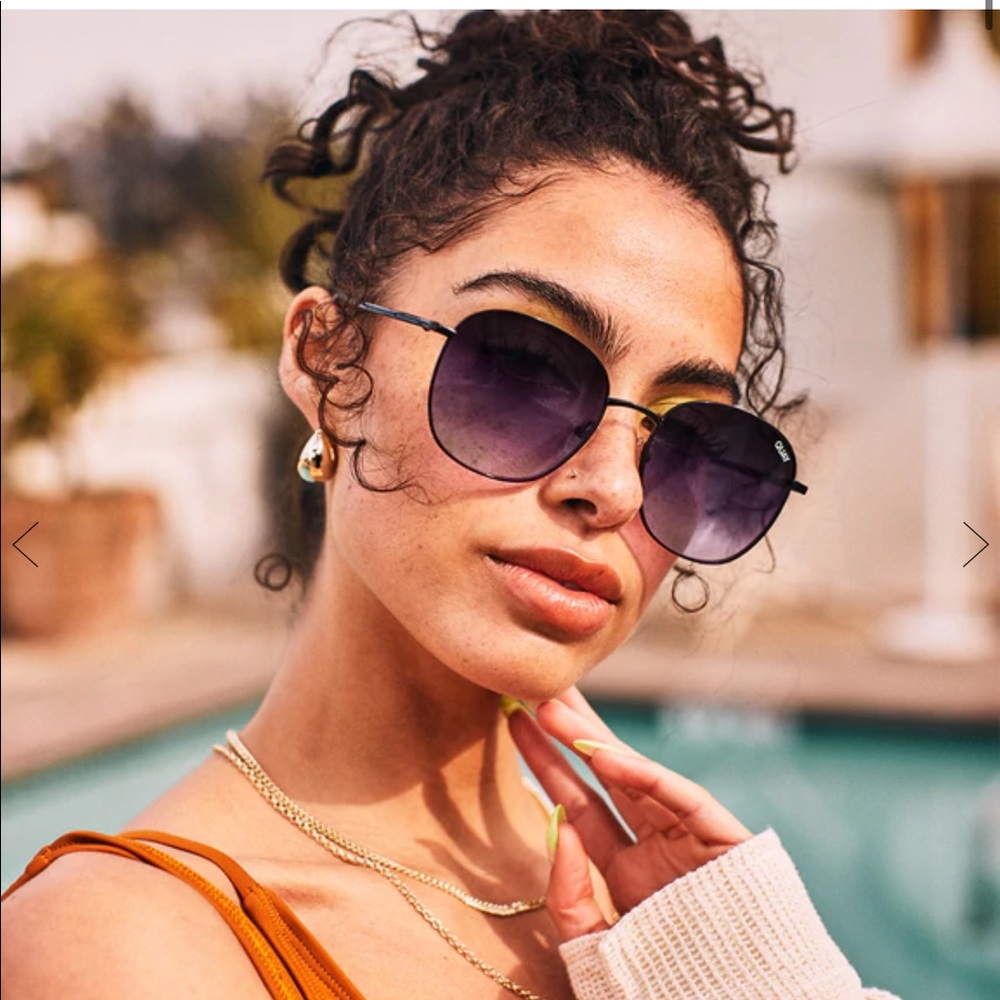 QUAY AUSTRALIA jezabell purple sunglasses